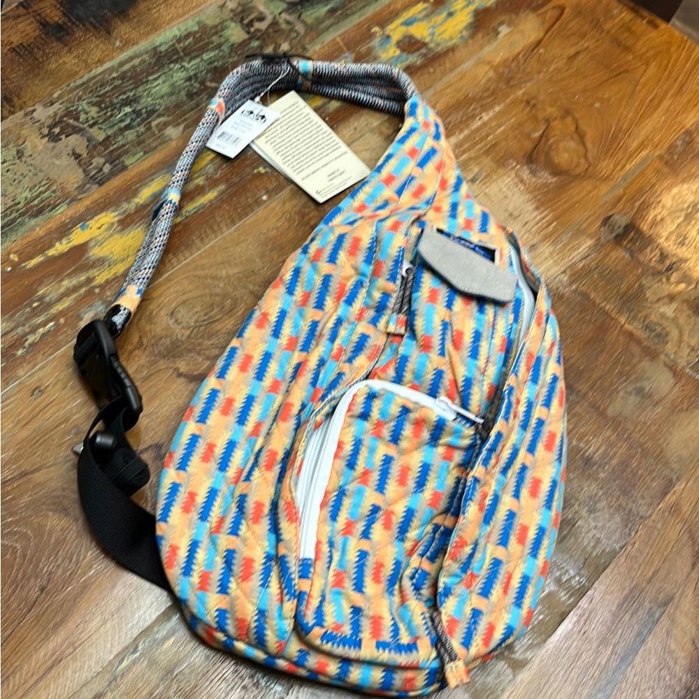 NWT Kavu Ropeable Road Runner